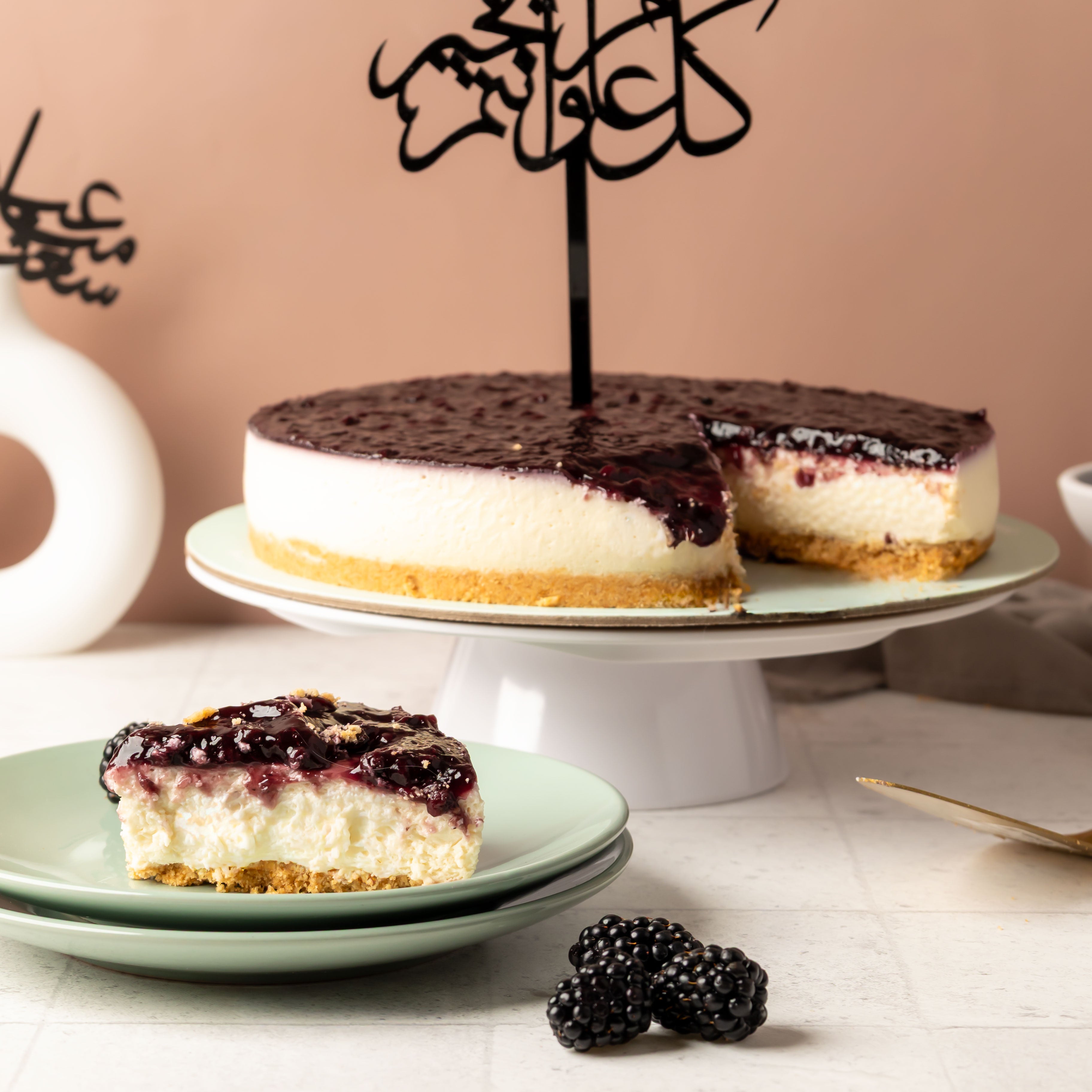 چيز كيك البلوبيري ( خالي من السكر المكرر ) بالتوت الطبيعي