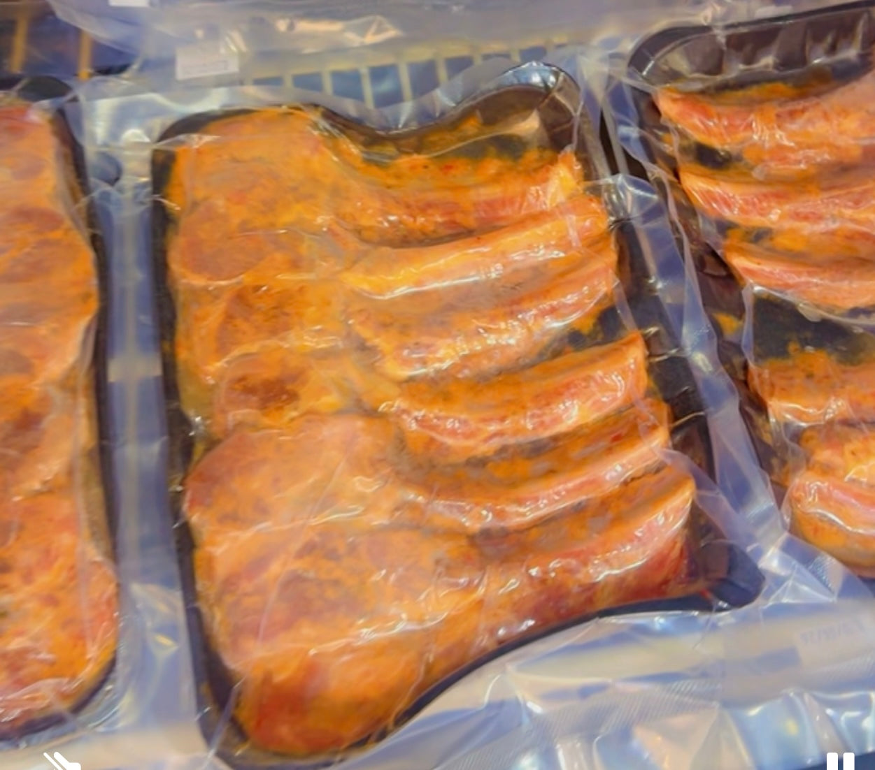 ريش غنم بالتوابل والملح البحري